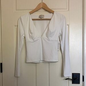 NWT PacSun Your Favorite White Long-Sleeve Gianna Plunge V-Neck Women’s Top